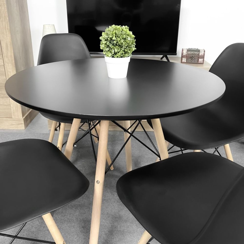 Conjunto Mesa y Sillas Nórdicas: Mesa Negra (80x80x76 cm) + 4 Sillas Negras con Patas de Madera Haya (46,5 x 48 x 82 cm)