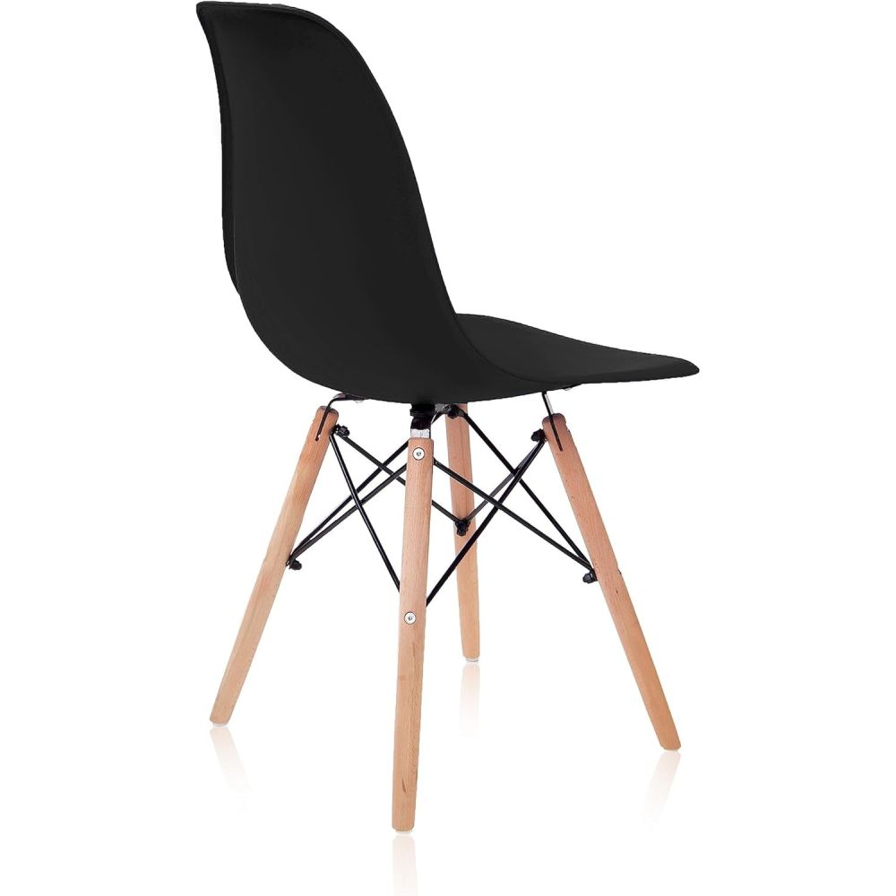 Conjunto Mesa y Sillas Nórdicas: Mesa Negra (80x80x76 cm) + 4 Sillas Negras con Patas de Madera Haya (46,5 x 48 x 82 cm)